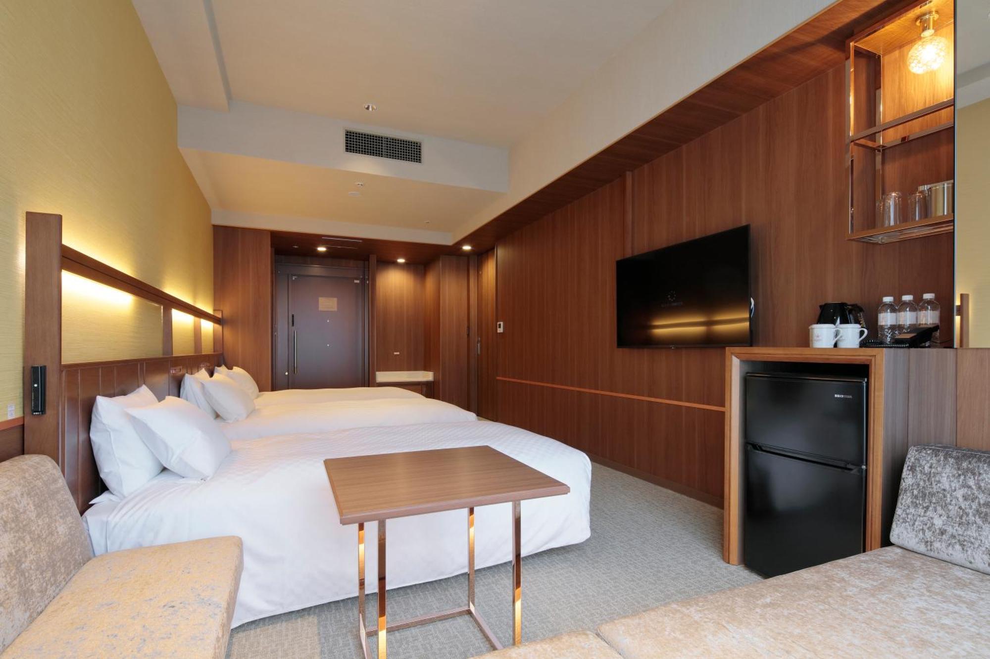 Candeo Shinsaibashi Hotel Ōsaka